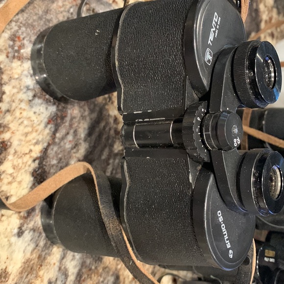 U S S R tento binoculars. Vintage and comes with case. - Picture 4 of 5